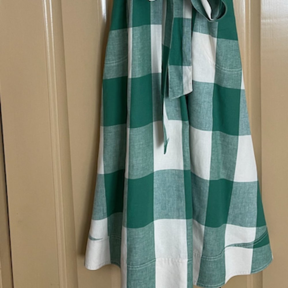 Green and Cream Gingham Dress - Picture 2 of 6